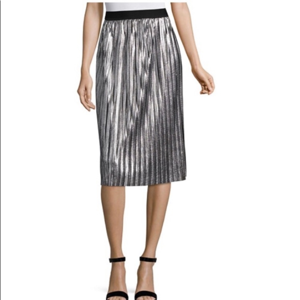 Project Runway Skirt XL Metallic Silver Foil Lamé Pleated Erin Robertson NWT